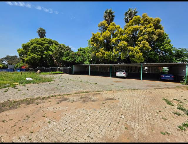 6,000M² VACANT LAND TO LET IN WADEVILLE